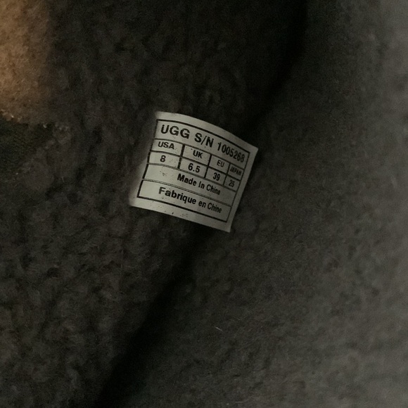 UGG - US 8 tall black boots suede and leather thick lined insulated wate… - Picture 9 of 12